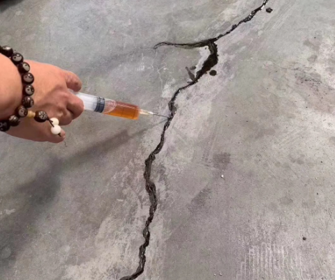 清新混凝土裂缝修补技术详解​